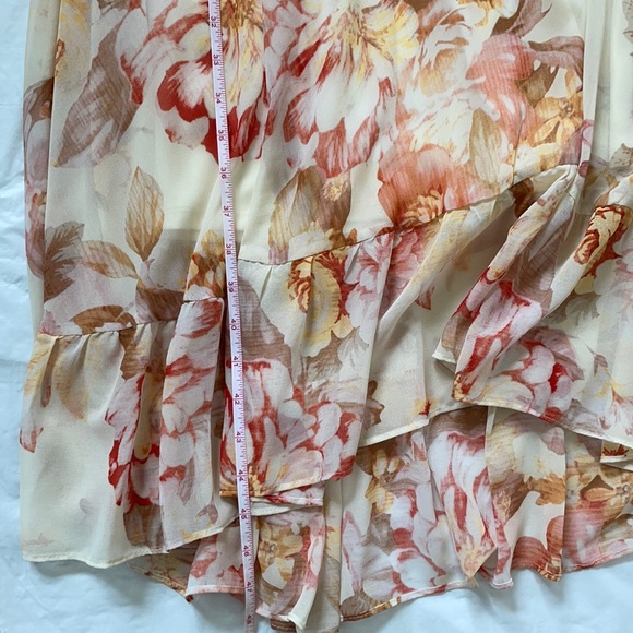 KARL LAGERFELD SHORT SLEEVE VNECK MIDI DRESS COLOR CREAM & PINK SIZE 8 NWT - Picture 5 of 9